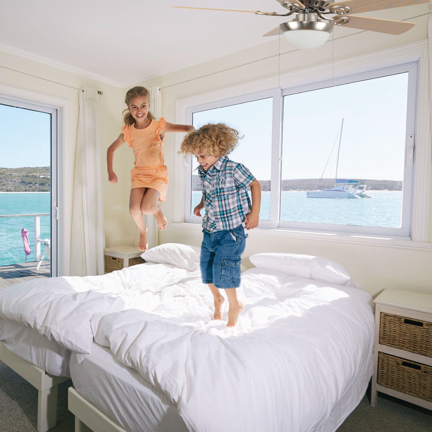 VENTILADOR DE TECHO C/LUZ, 42'', 45W MALDIVAS